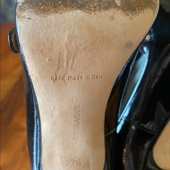 Manolo Blahnik fabulous black patent heels, 37.5 - Picture 9 of 10